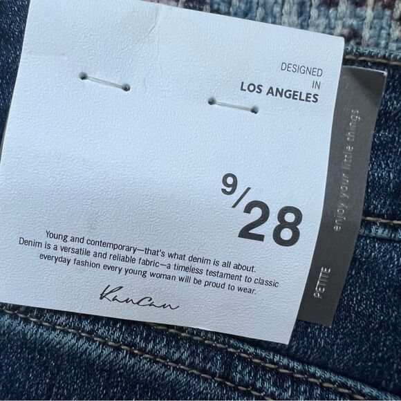 KanCan Jaden Mid Rise Flare Jeans Petite NWT Distressed Flare Jeans Size 9 - Picture 14 of 15